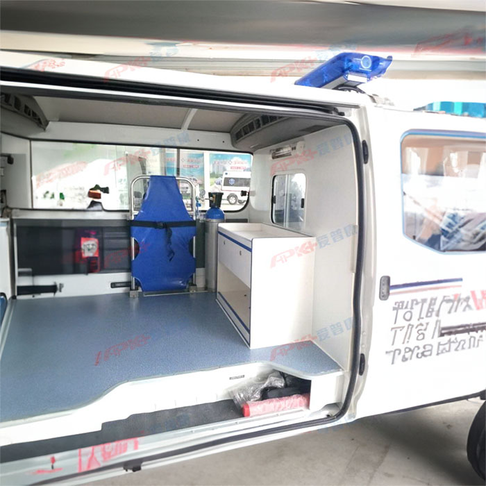 西宁救护车租赁联系电话