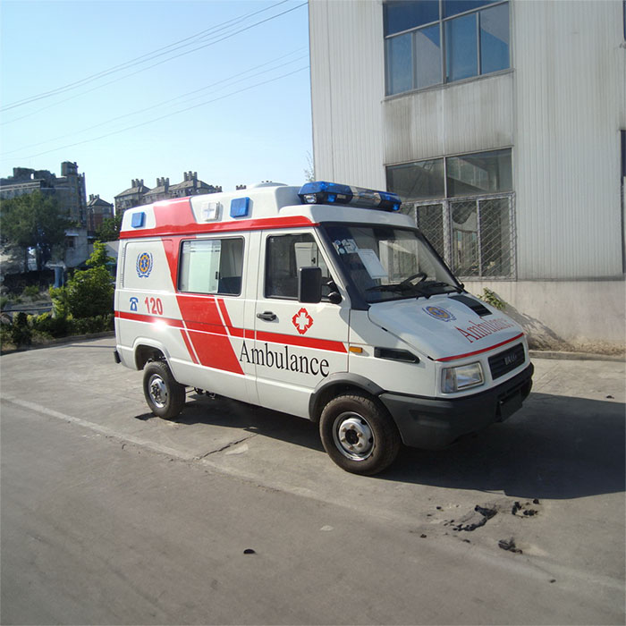 西宁救护车租车收费标准