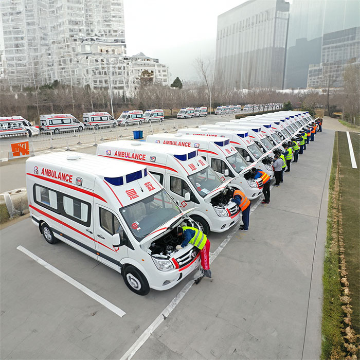西宁私人救护车租车电话