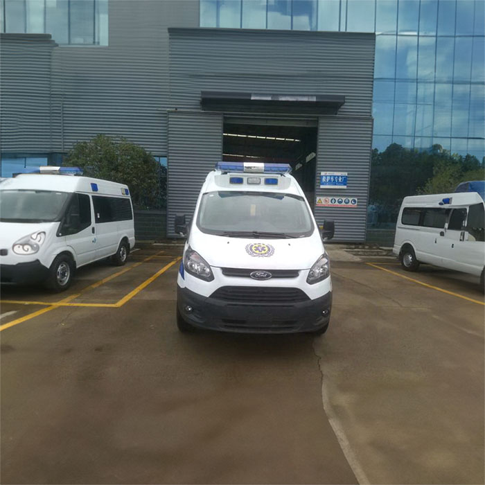 西宁私人救护车租赁电话号码