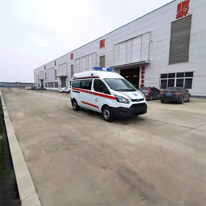 西宁租赁救护车联系电话