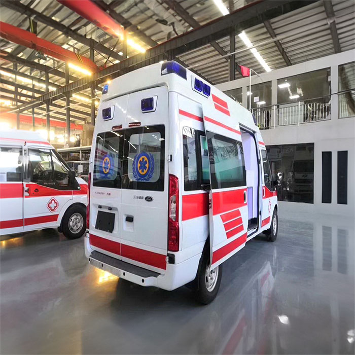 西宁救护车租车联系方式