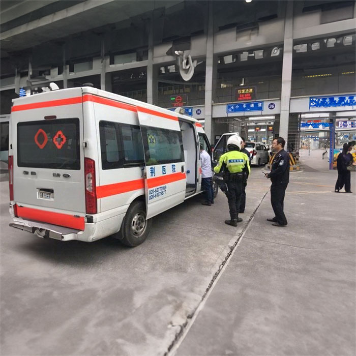 西宁急救车租车联系方式