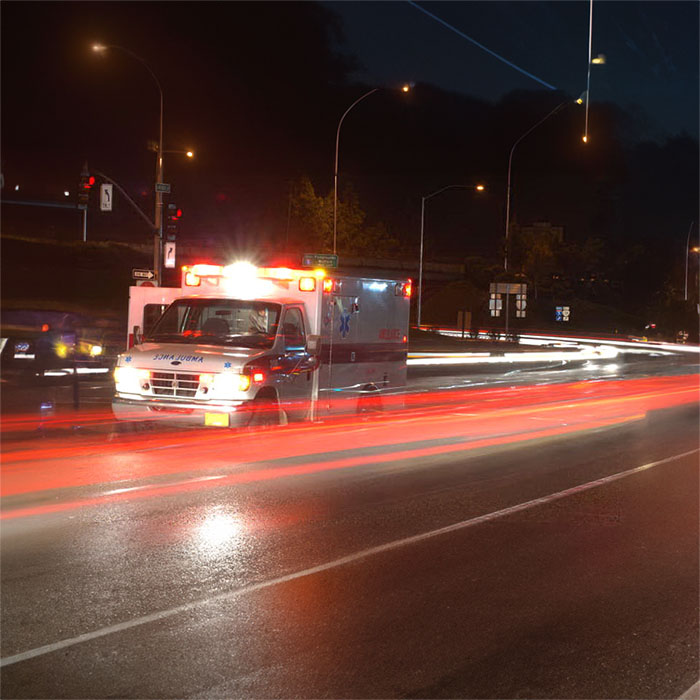 西宁租赁救护车电话号码