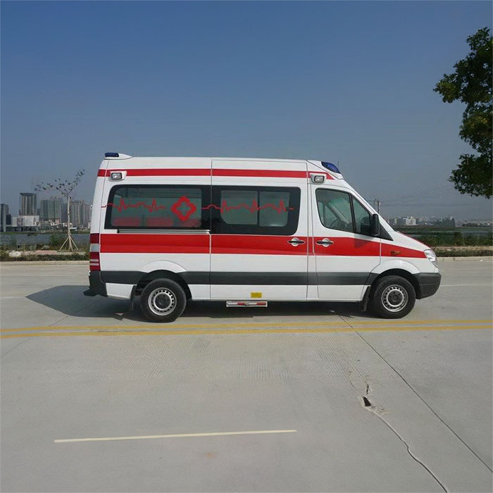 西宁出租救护车电话号码