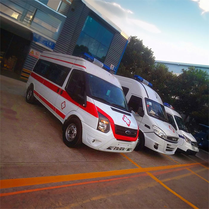 西宁租赁私人救护车联系方式