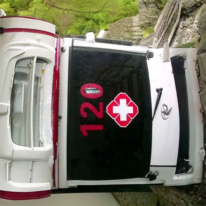 西宁私人救护车租车收费