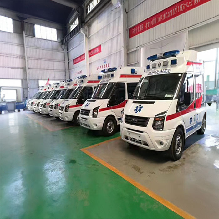 西宁急救车出租联系电话