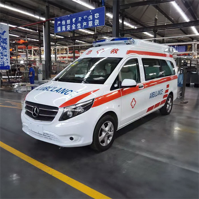 西宁救护车租车联系电话