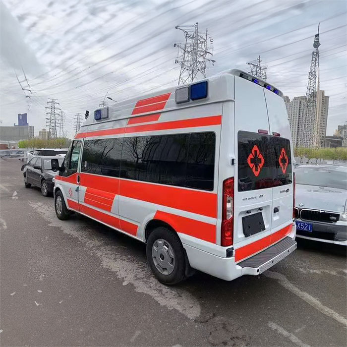 西宁救护车租车收费标准