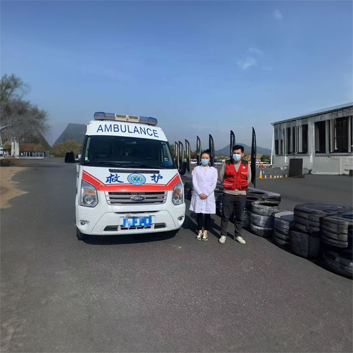 西宁私人救护车租赁