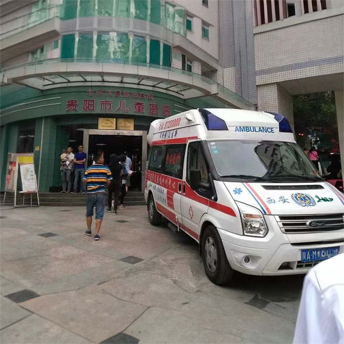 西宁出租私人救护车电话号码