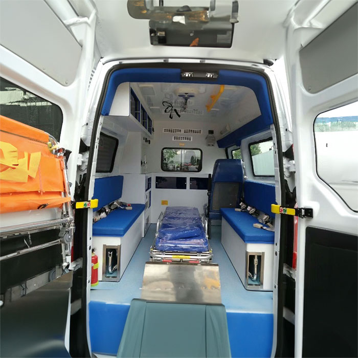 西宁救护车租车联系方式