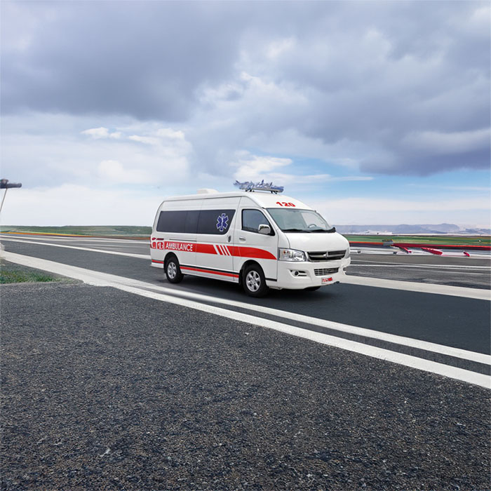 西宁私人救护车出租联系电话