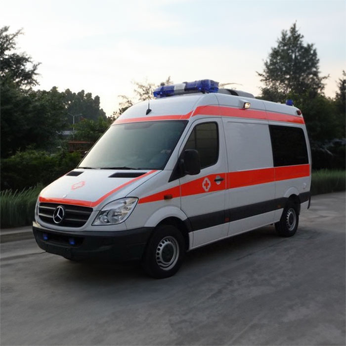 西宁救护车租车收费