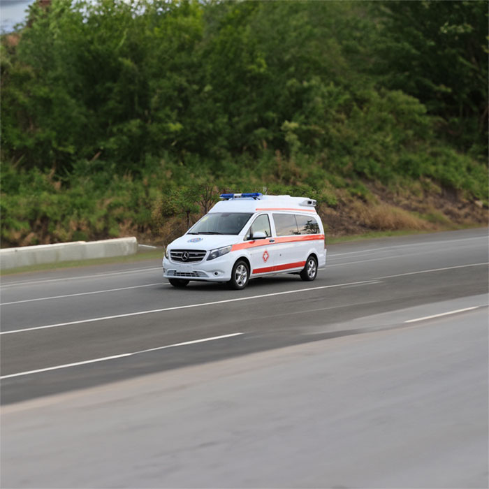 西宁急救车租车多少钱