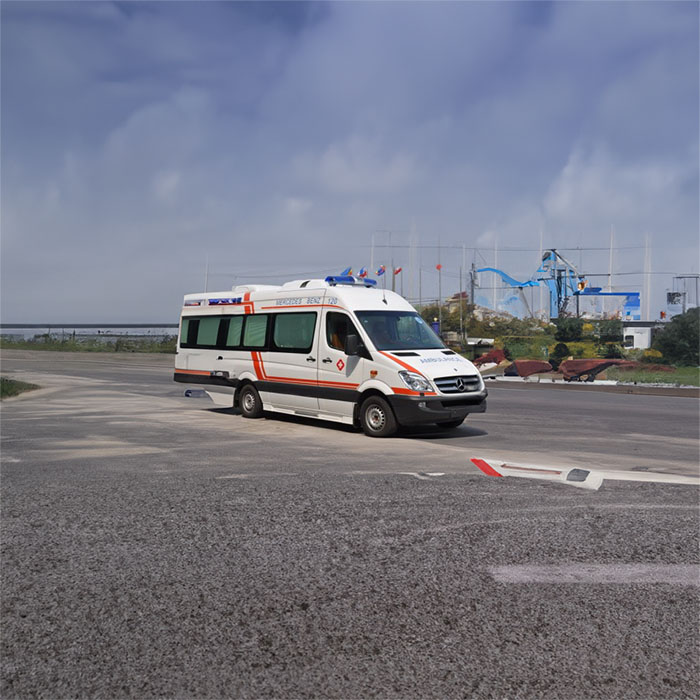 西宁急救车租车