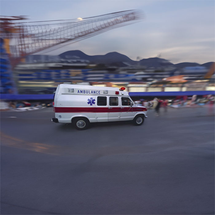 西宁私人救护车租车联系电话