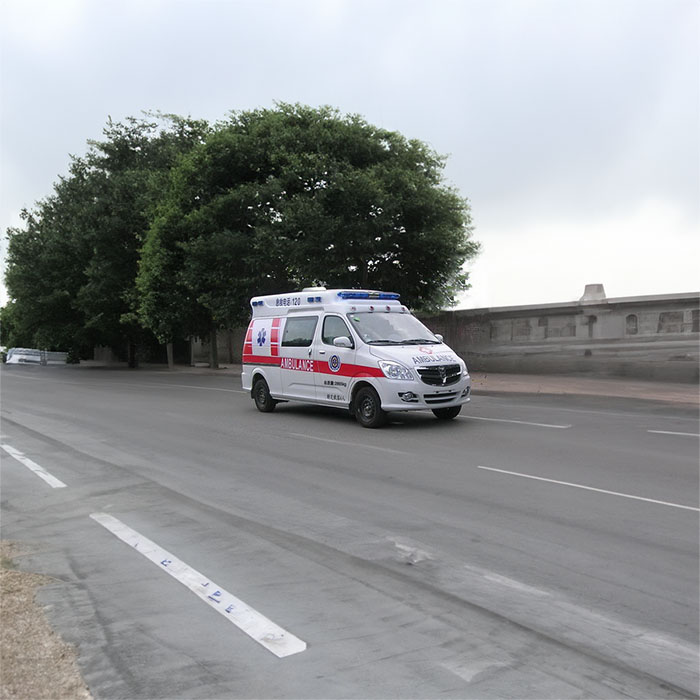 西宁救护车租车