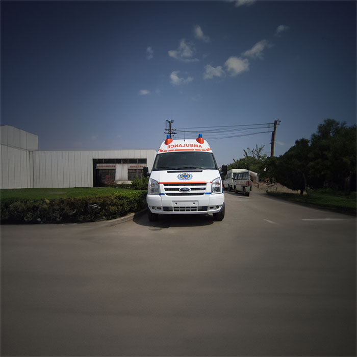 西宁急救车出租电话