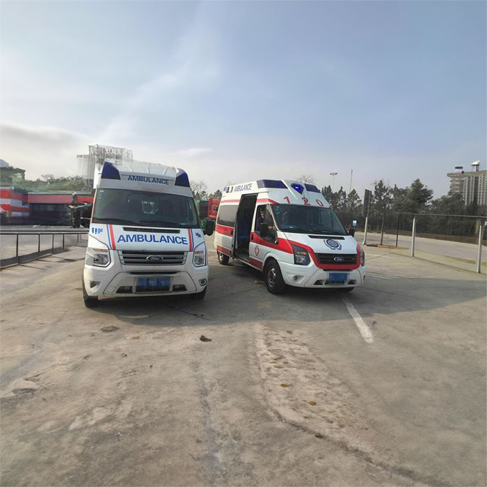 西宁出租救护车