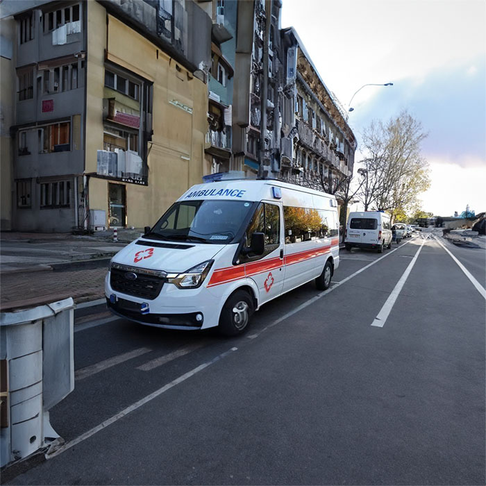 西宁救护车租车费用