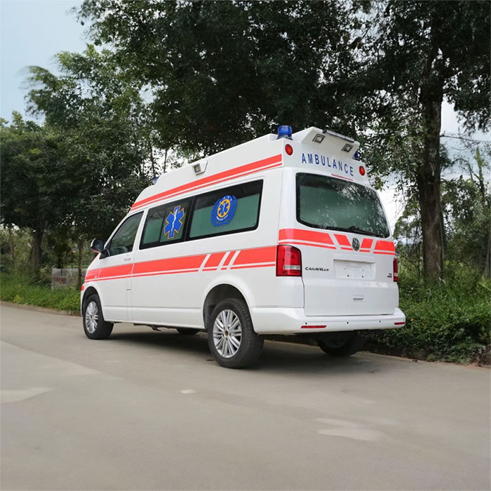 西宁急救车租车费用