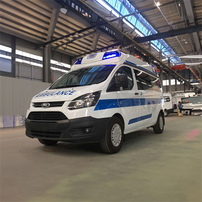 西宁出租私人救护车联系电话