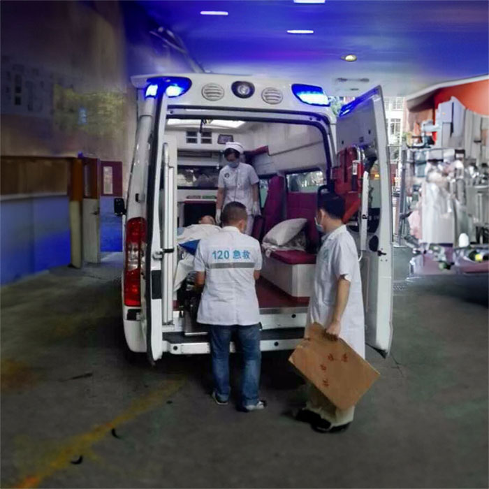 西宁急救车出租多少钱