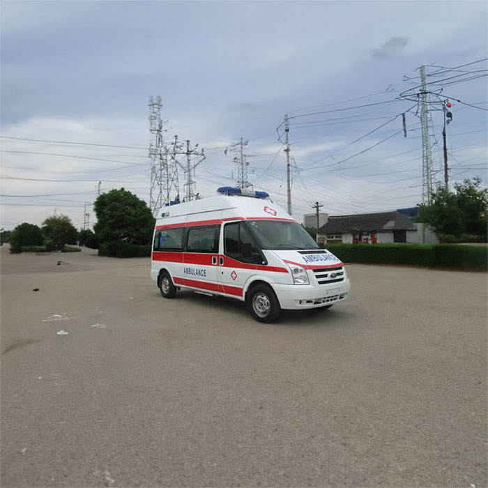 西宁私人救护车租赁联系方式