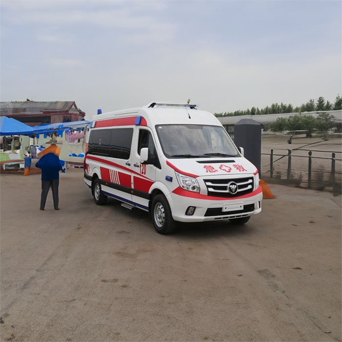 西宁租赁私人救护车电话号码