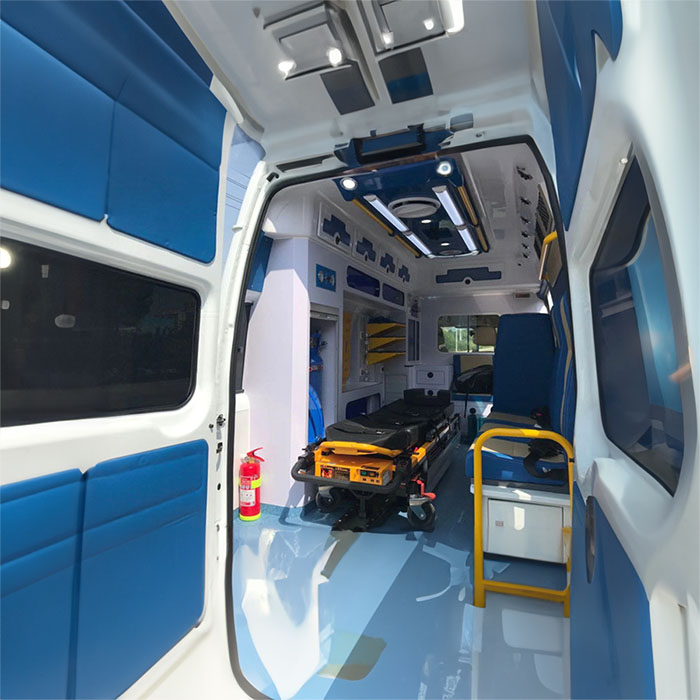 西宁救护车租车联系方式