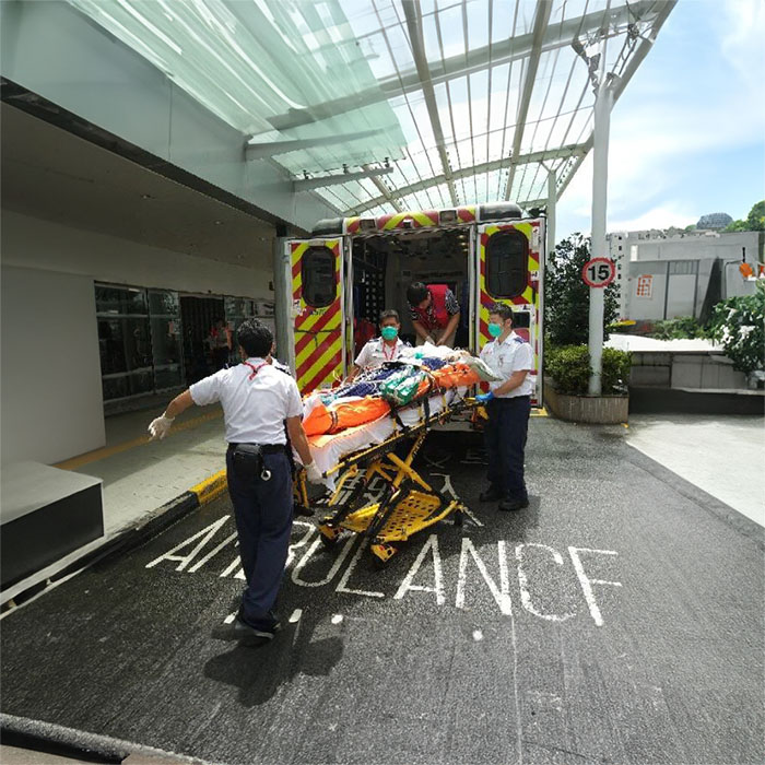 西宁出租急救车联系电话