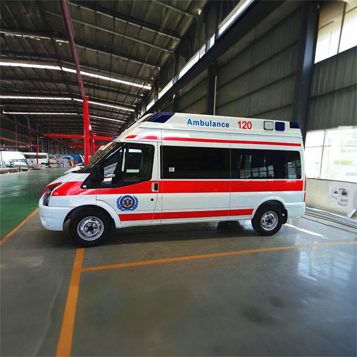 西宁急救车租赁