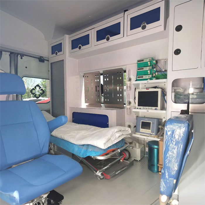 西宁急救车租赁