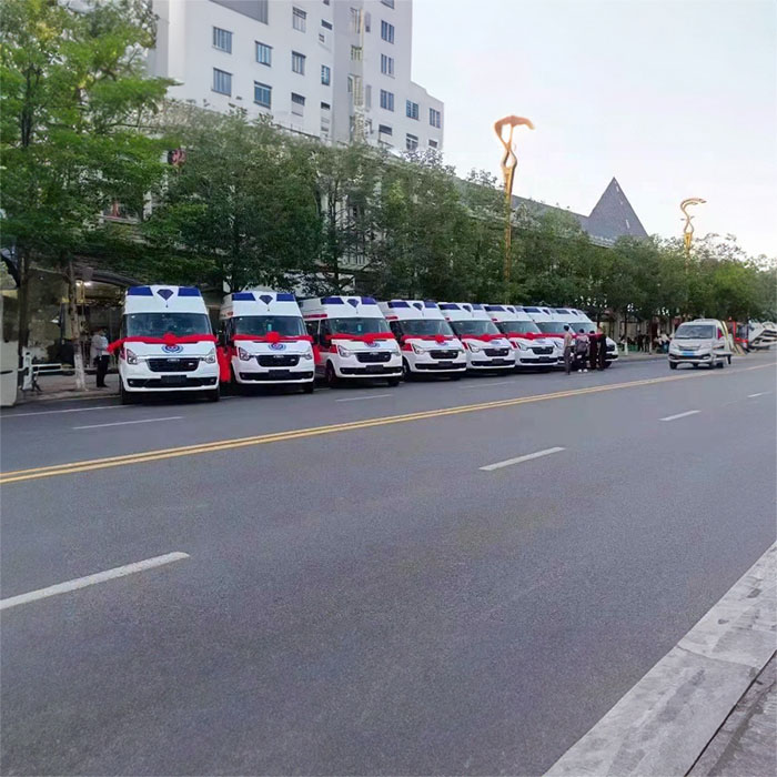 西宁出租救护车电话号码