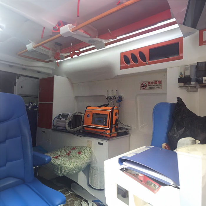 西宁急救车租赁