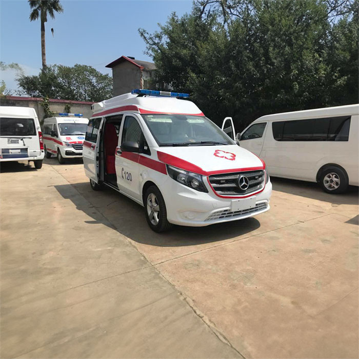 西宁出租救护车联系方式