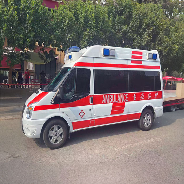 西宁私人救护车租赁联系电话