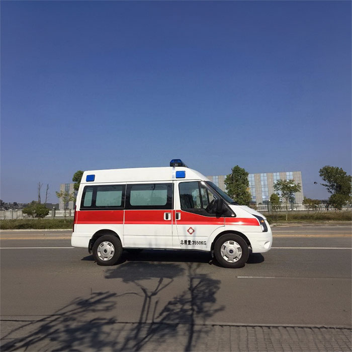 西宁出租私人救护车