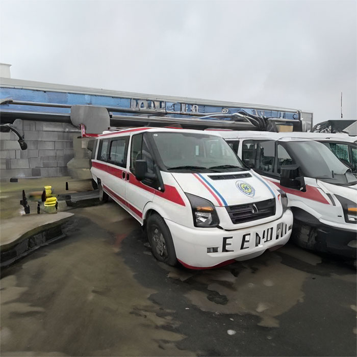 西宁出租急救车电话号码
