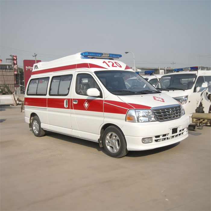 西宁私人救护车租车电话号码