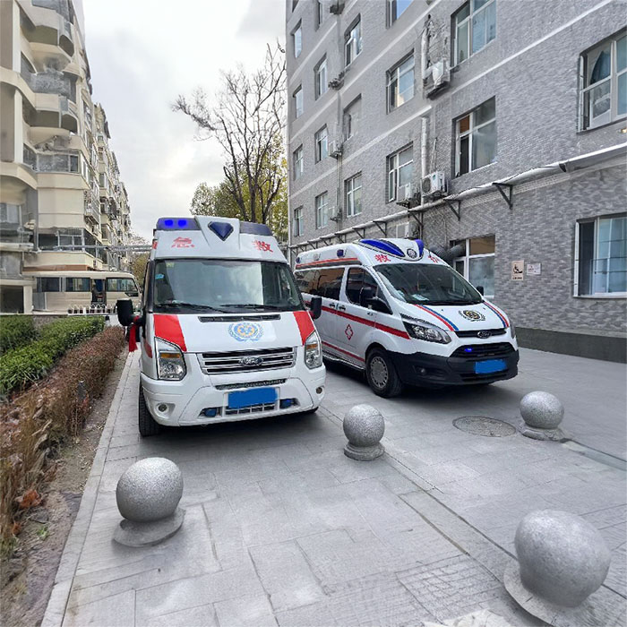 西宁私人救护车出租