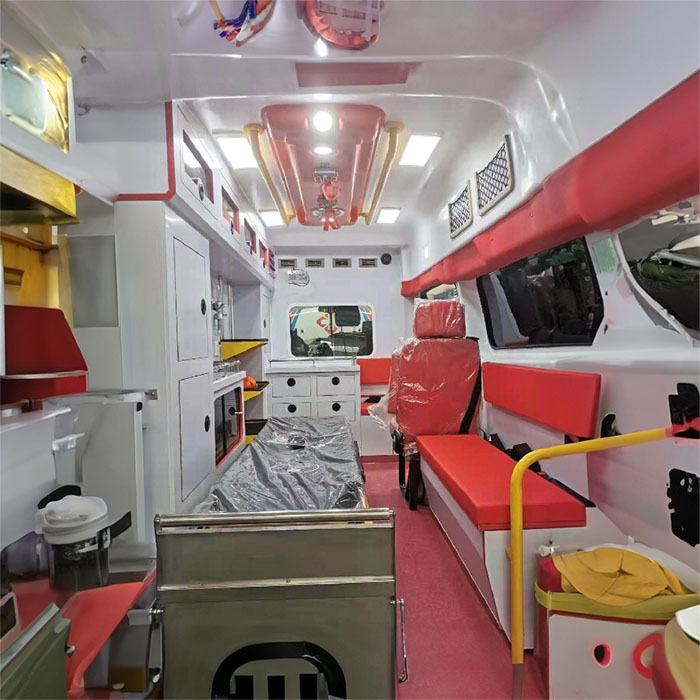 西宁租赁私人救护车电话号码