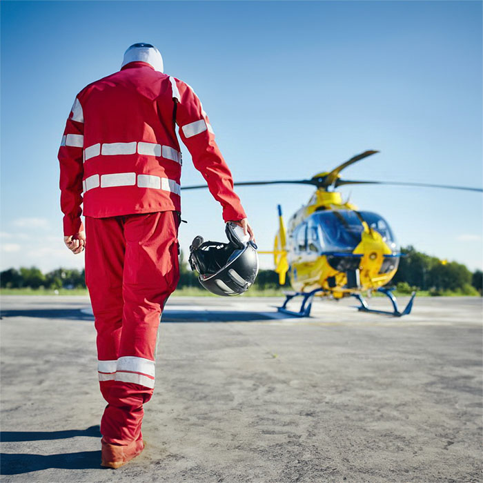 西宁超微骨科医院租私家救护车转院到四川攀枝花救护车如何收费出租