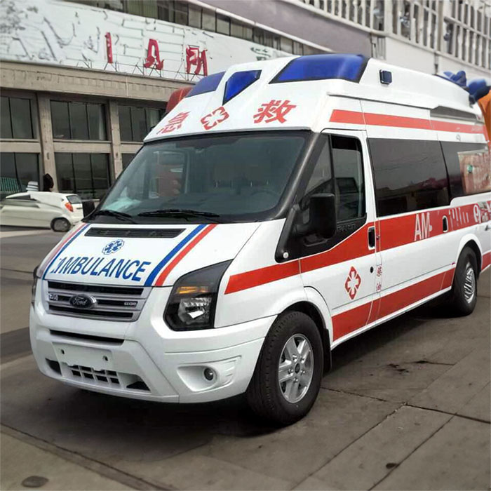 青海红十字医院青海省监狱管理局中心医院私人救护车租赁到新疆塔城救护车出租一般多少钱一辆