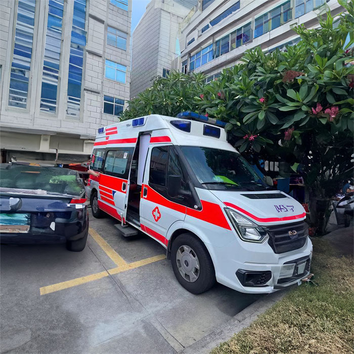 青海省康复医院私人救护车租赁到吉林延边救护车出租价格多少