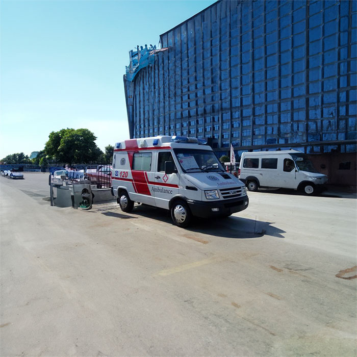 青海省康复医院租赁私家救护车到广东清远出租转院救护车多少钱