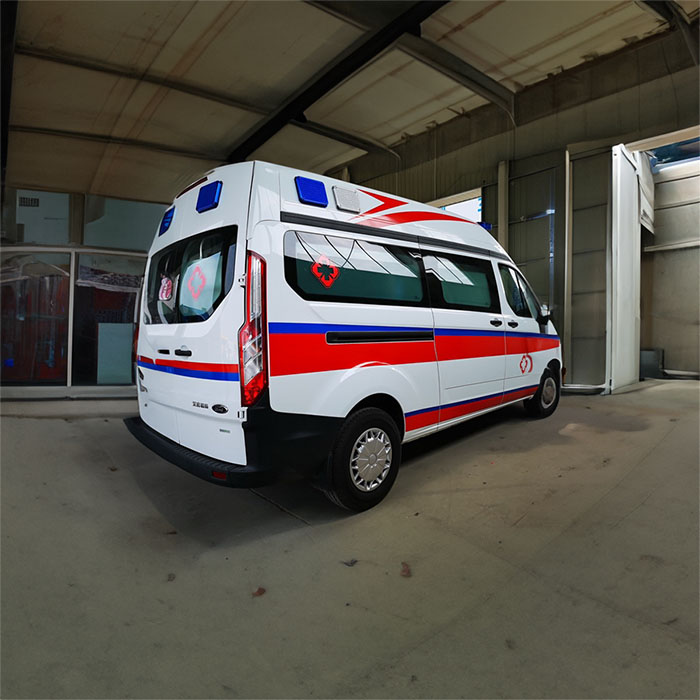 青海大学附属医院租赁正规救护车到江西赣州救护车出租车多少钱一公里