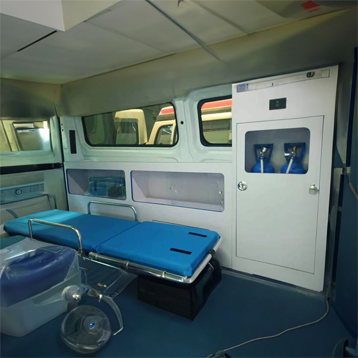 青海省人民医院租私家救护车转院到河南新乡救护车一般在哪里出租